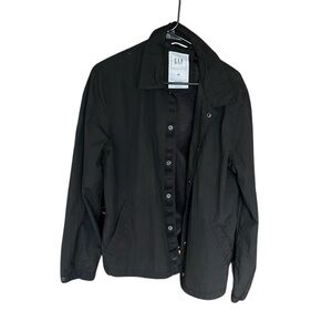 GAP Men’s Medium Wind Breaker Style Jacket in Black